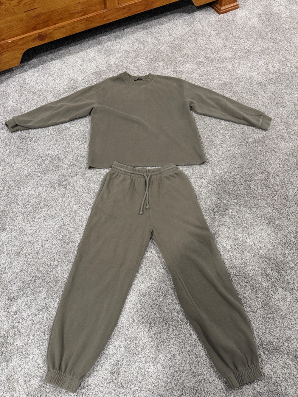 Zara Olive/Brown Cozy Knit Sweatshirt & Jogger Set